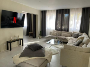 Beach side apartment - Port-de-Bouc - logement entier